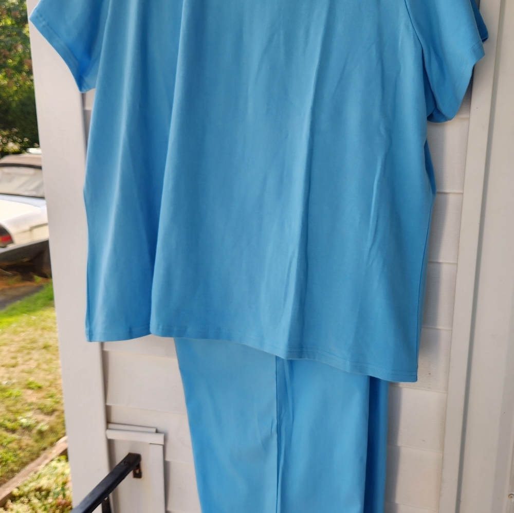 Denim & Co. Blue Outfit. Seersucker  Jacket, Matching Top And Pants. New. Size2X - Picture 3 of 11